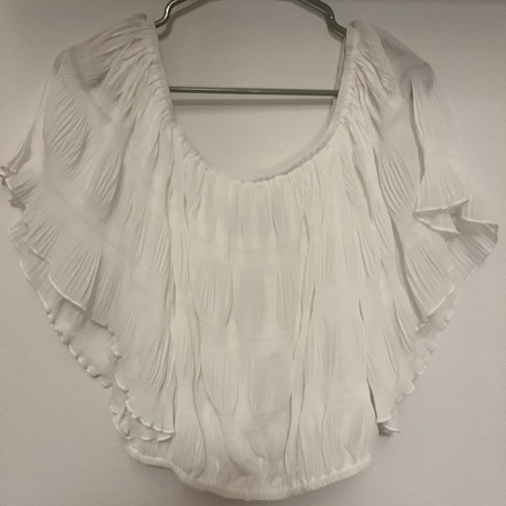 White ruffle top
